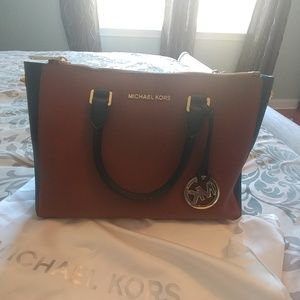 Michael Kors Purse